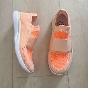 APL Women's TechLoom Bliss